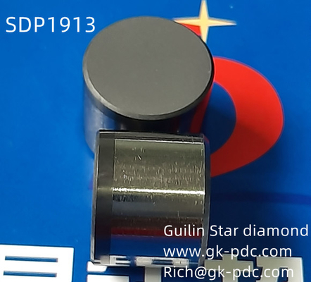 Kompaktowy diament polikrystaliczny PDC o średnicy 9,05 mm do wiercenia w gazie naftowym