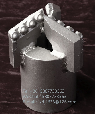 wiercenie geologiczne PDC Drag Bit o średnicy 96 mm OEM ODM